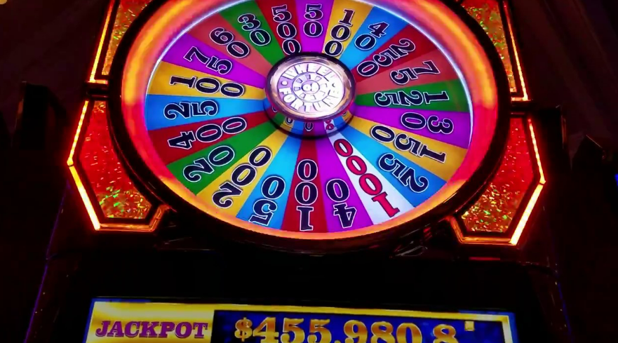 SLOT