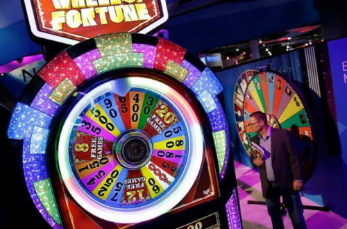 SLOT